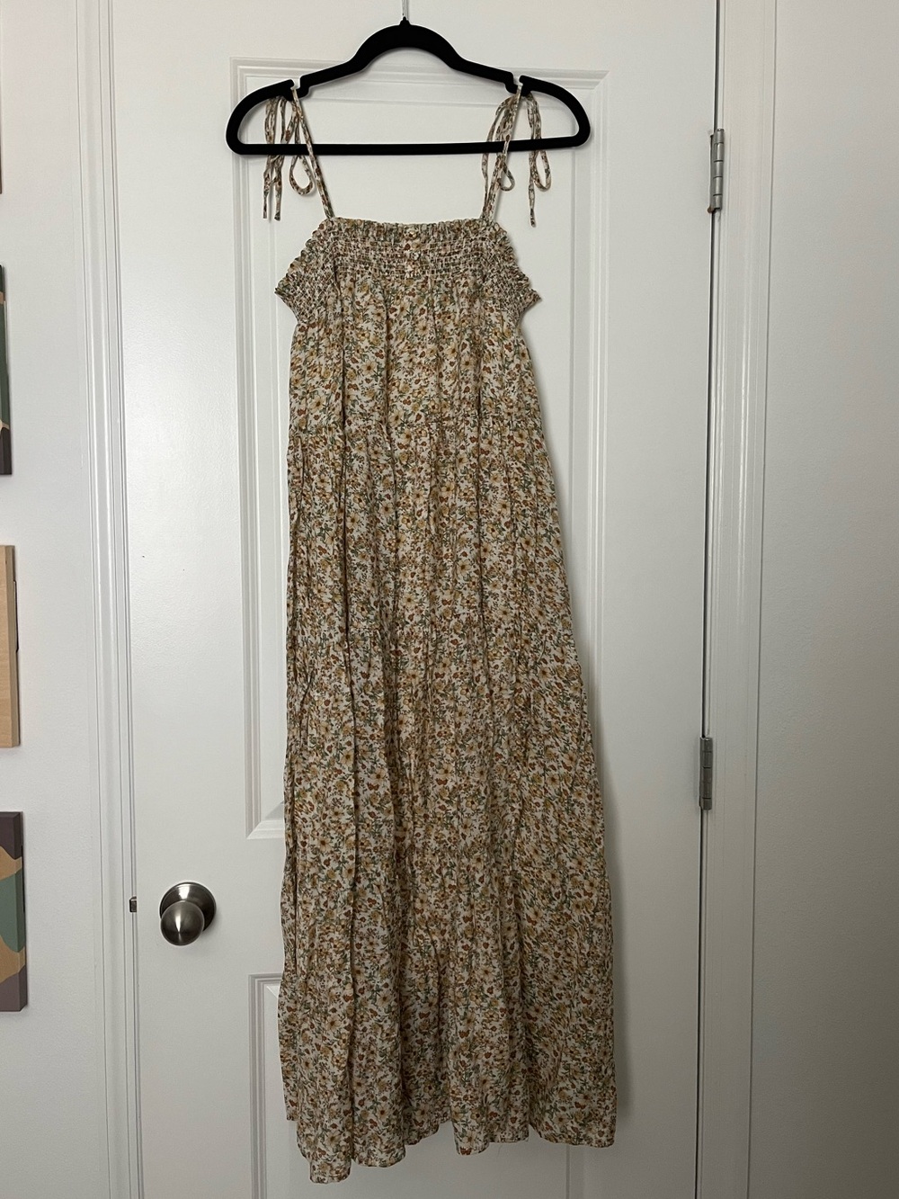 Floral dress with tie straps